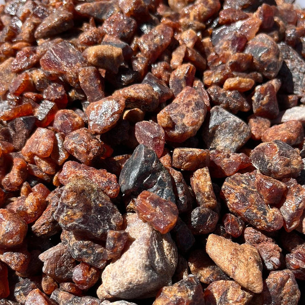 Hessonite Garnet crystal – Sage Spirits crystal guide
