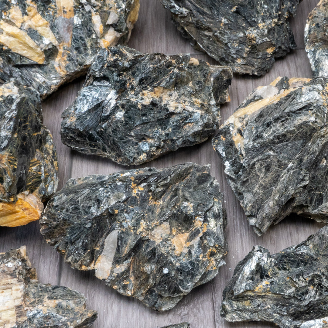 Mica crystal – Sage Spirits crystal guide