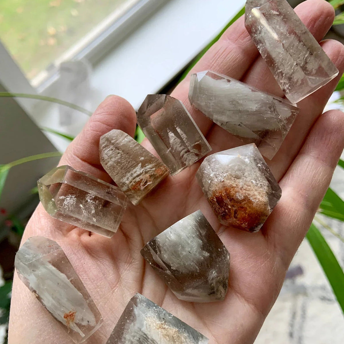 Garden Quartz crystal – Sage Spirits crystal guide