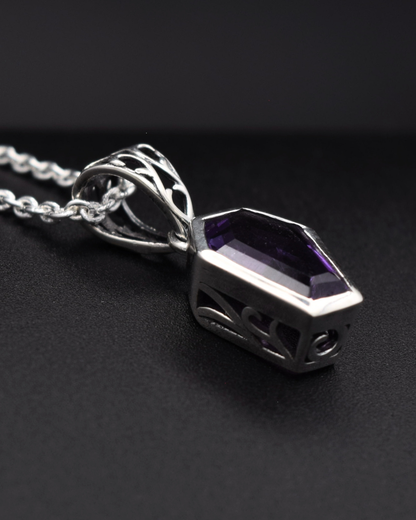 Amethyst Coffin Necklace - detail view