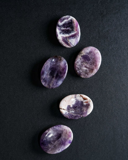 Amethyst Worry Stone – Sage Spirits