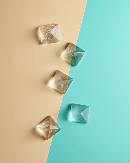Clear Quartz Pyramid – Sage Spirits