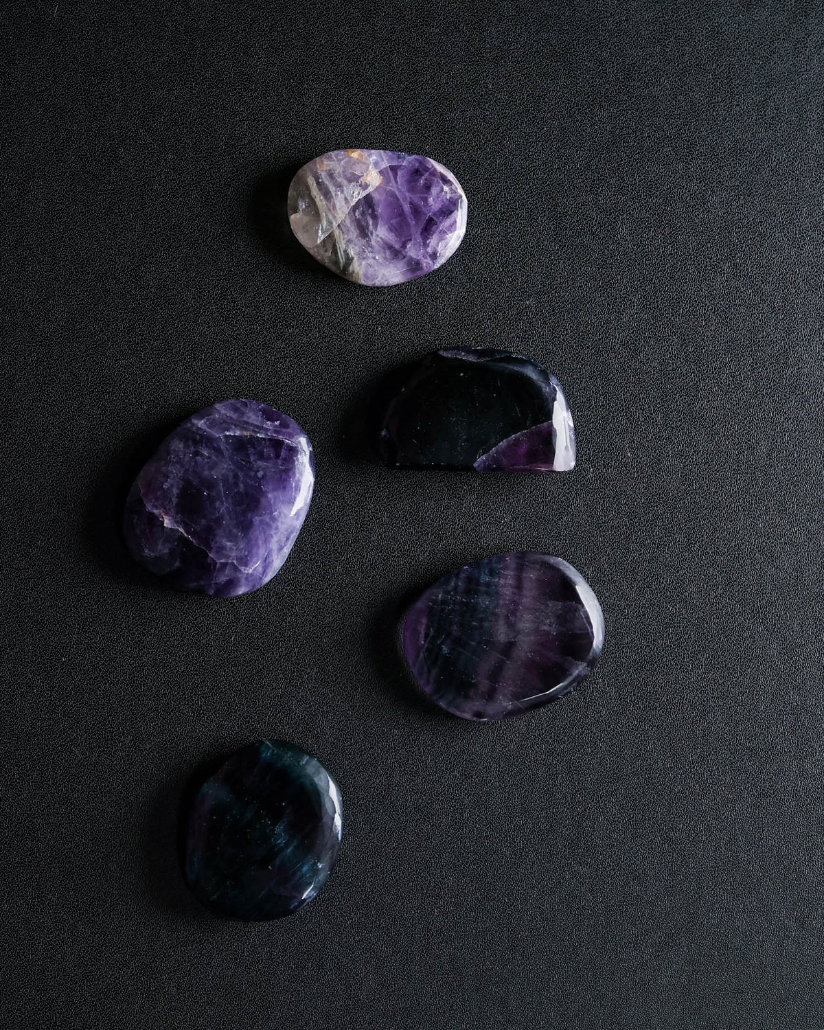 Fluorite Palm Stone – Sage Spirits