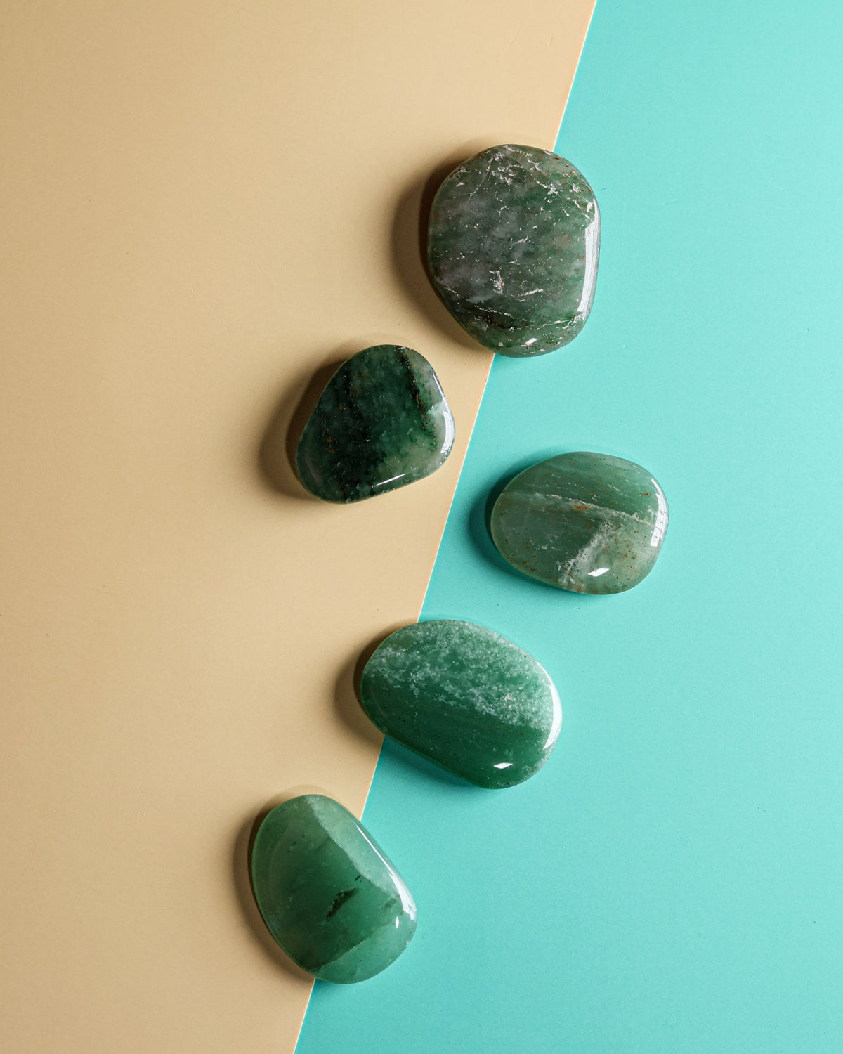 Green Aventurine Palm Stone – Sage Spirits