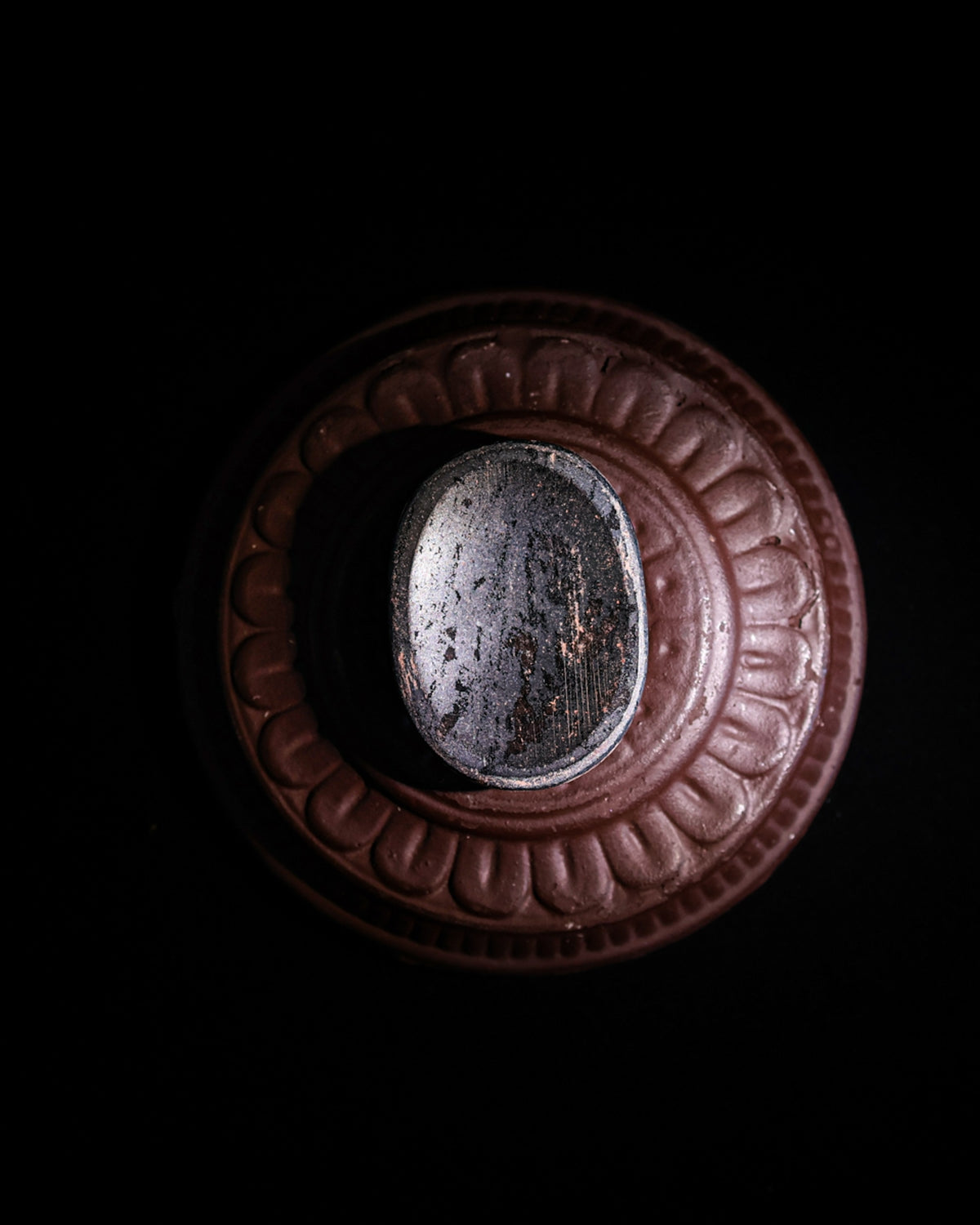 Hematite Worry Stone – Sage Spirits