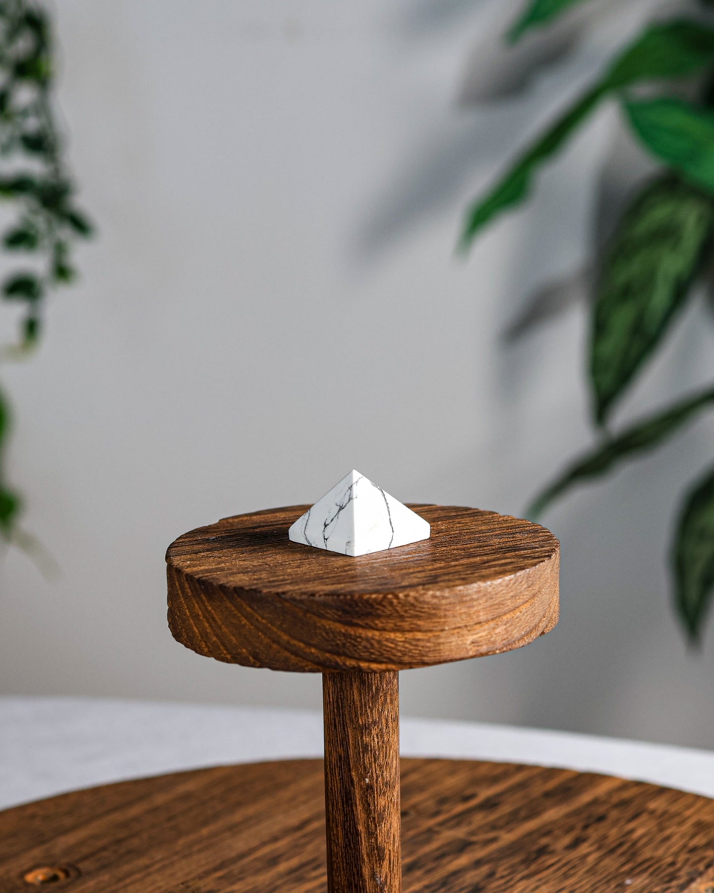 Howlite Pyramid