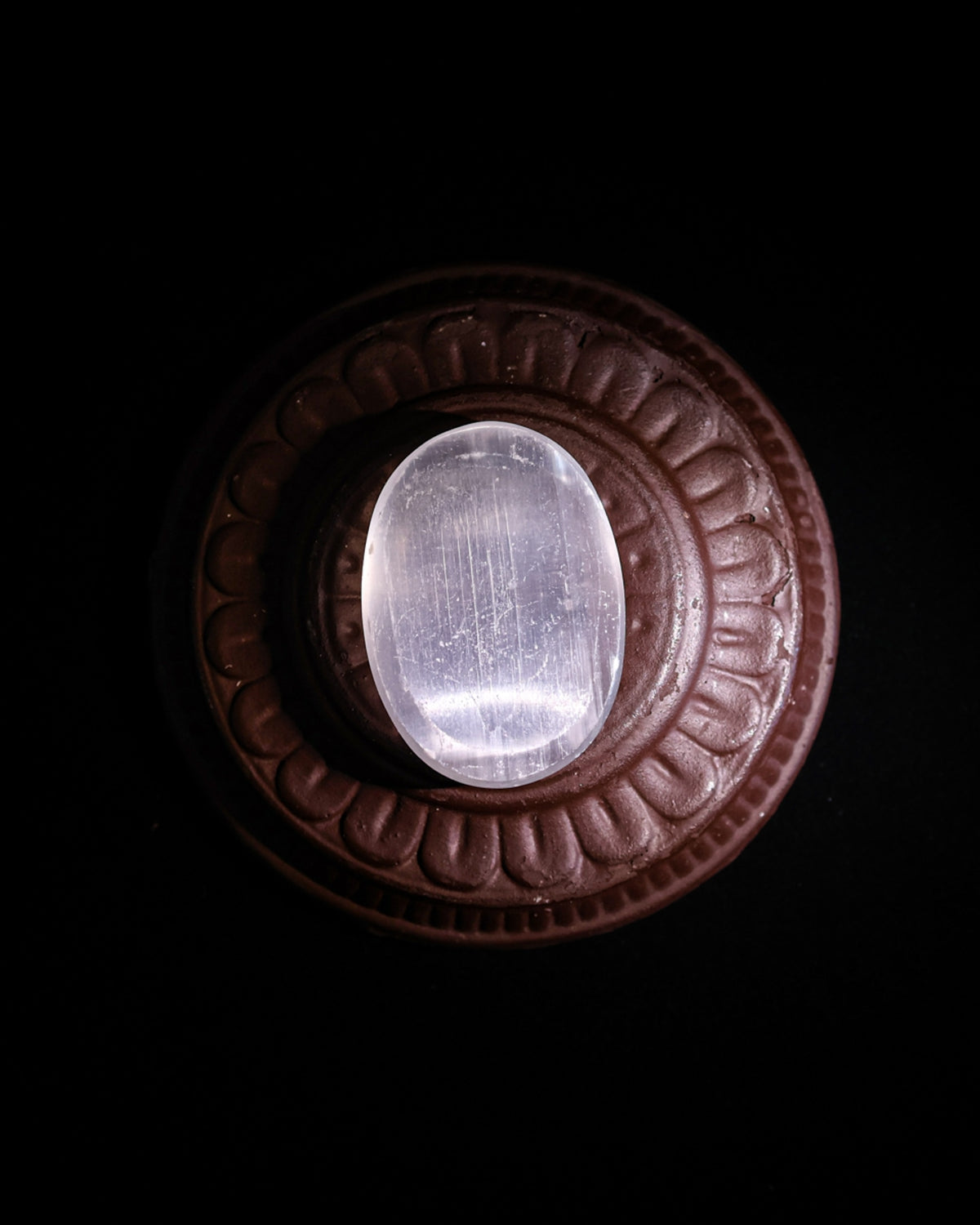 Selenite Worry Stone – Sage Spirits