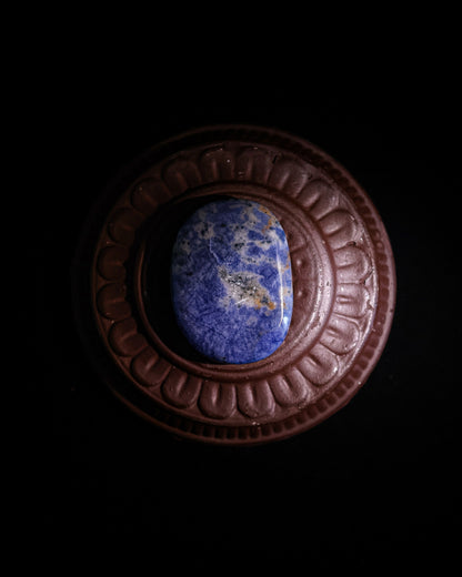 Sodalite Palm Stone – Sage Spirits