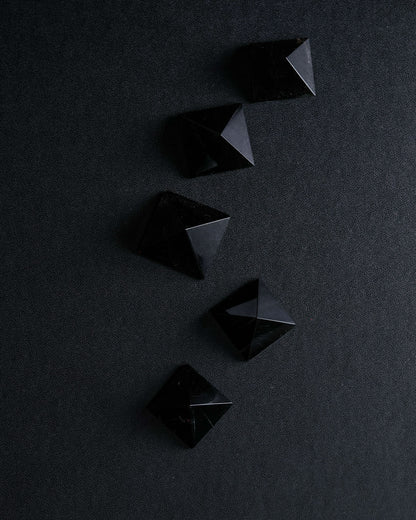 Smoky Quartz Pyramid – Sage Spirits